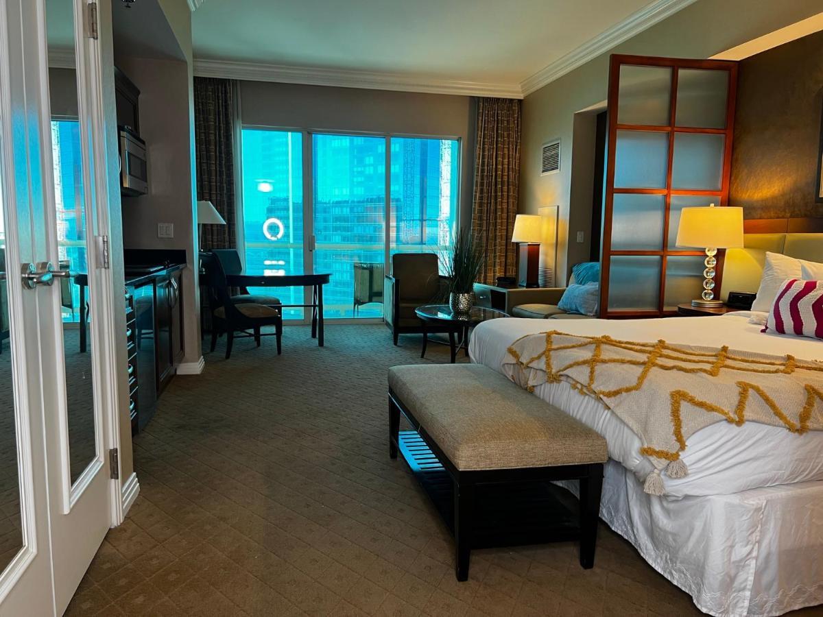 Balcony Suite Strip View Лас-Вегас Екстер'єр фото